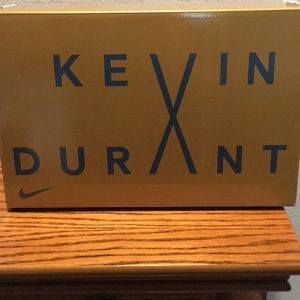 NIKE ZOOM KD10 LIMITED